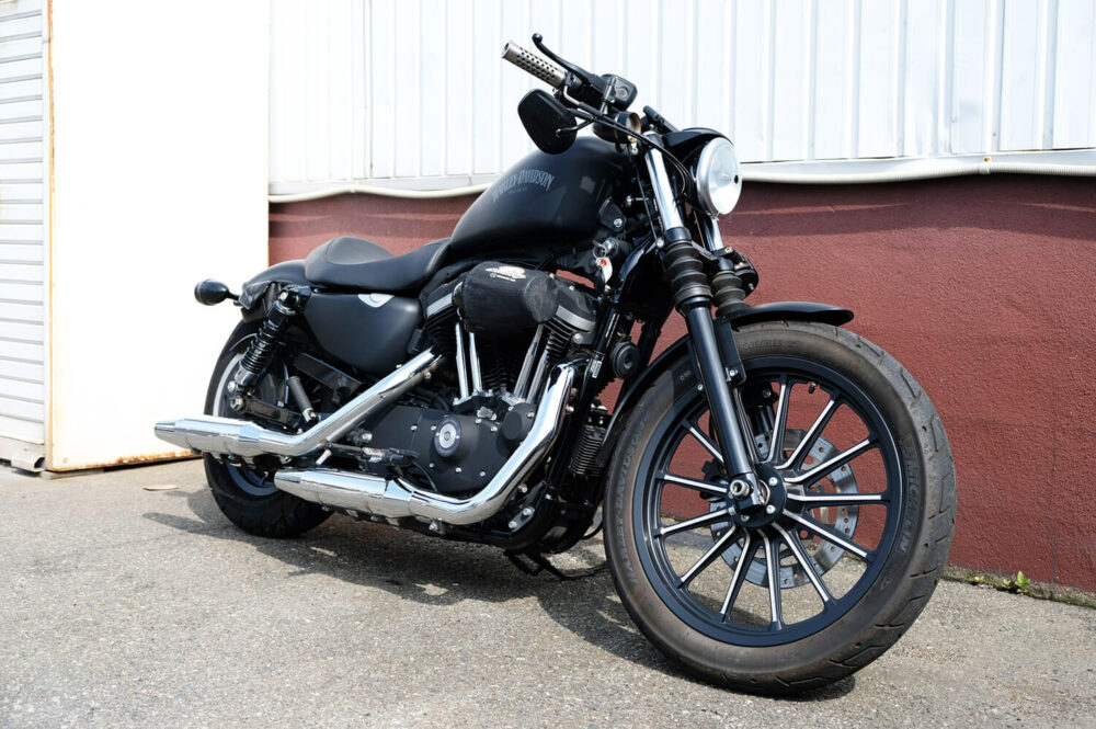 Harley Davidson ’13 XL883N Sportster Iron