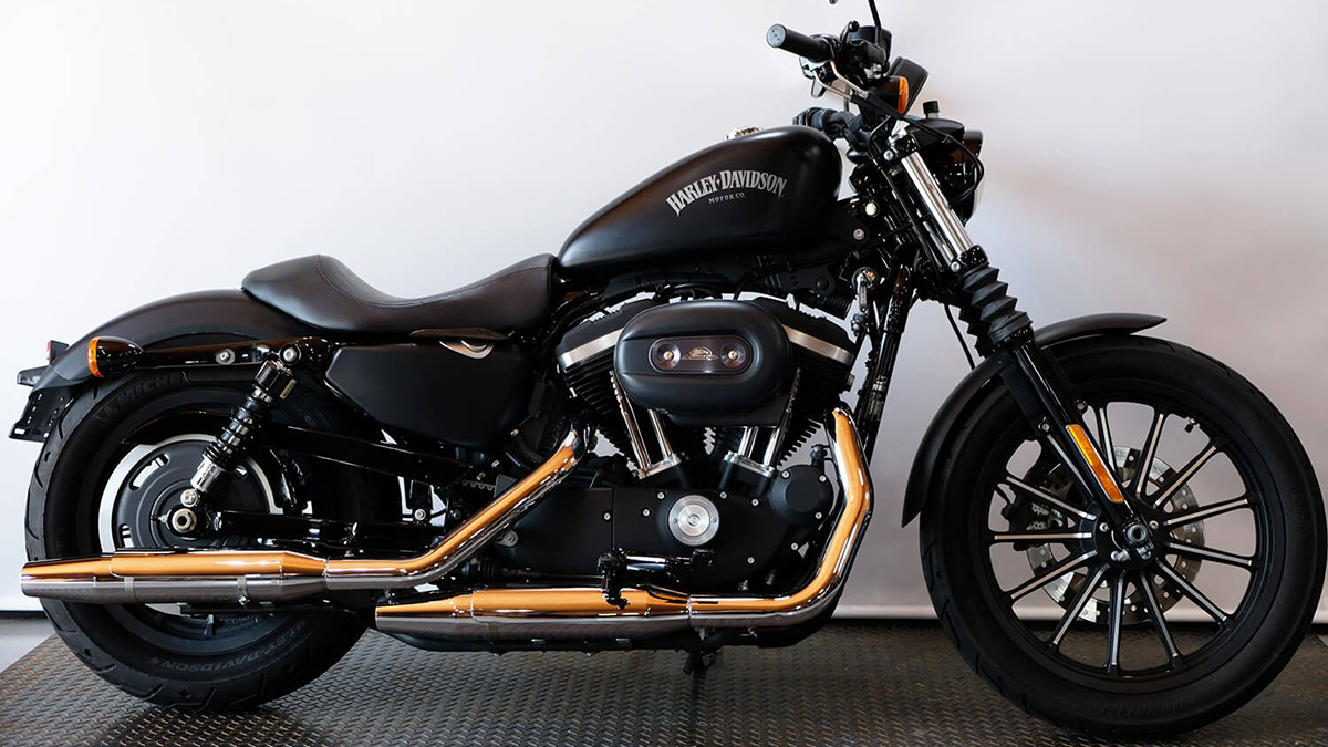 ハーレーダビッドソン 2015年式 XL883N Sportster Iron スポーツスター アイアンの中古車