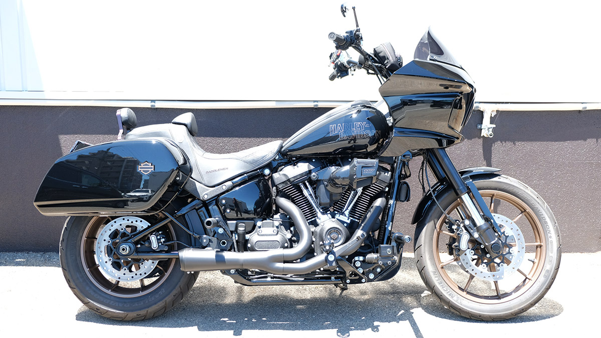 ハーレーダビッドソン FXLRST ソフテイル ローライダーSTのカスタム車両